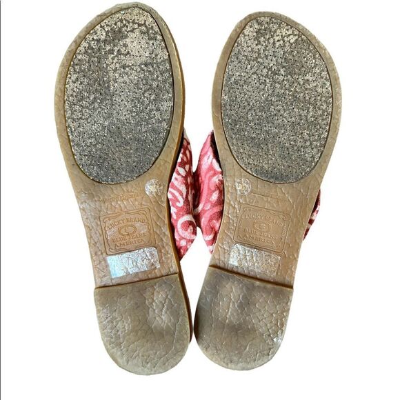 Lucky Brand Canvas Flip Flop Sandals - Picture 5 of 9
